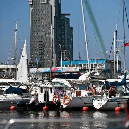 Oliwa Oliwki I Wino * グダニスク