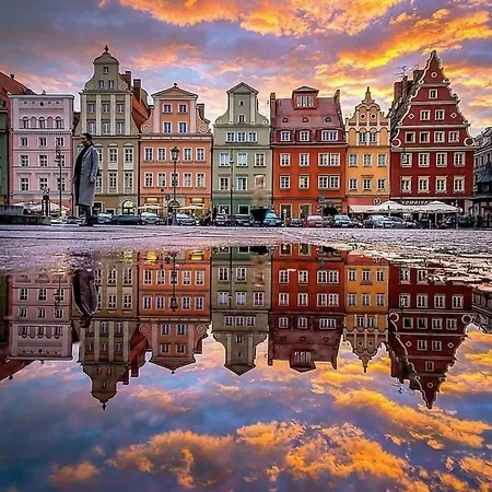 Oliwa Oliwki I Wino アパート